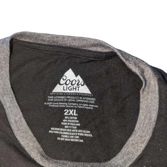 🛍️Coors Light Red & Black Tee Shirt Size 2XL - Picture 2 of 2